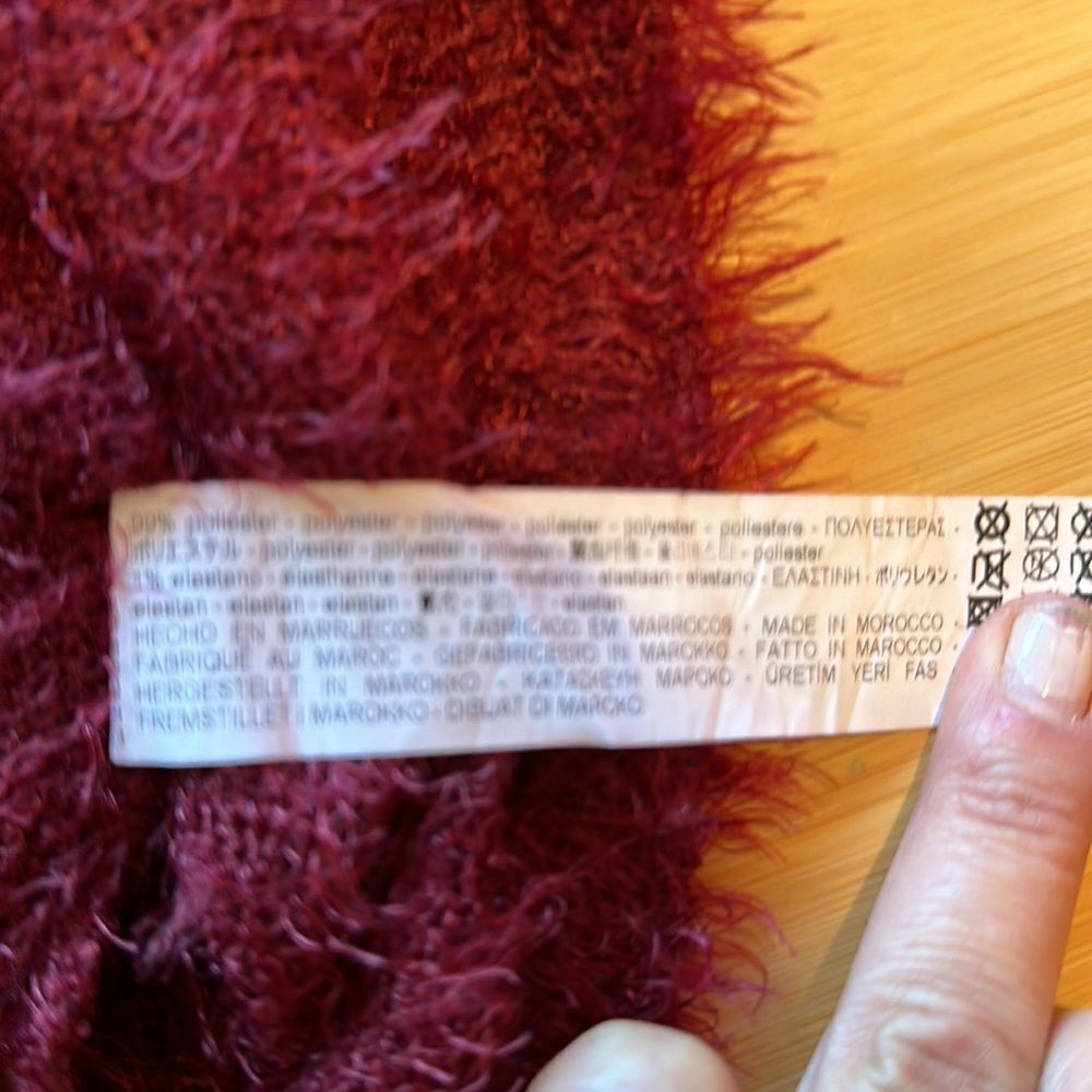 Zara sweater  - Picture 4 of 4